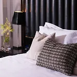 Hotel The Twelve 4*