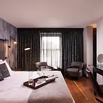 The Twelve Otel Barna (Galway)