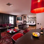 Hotel The Twelve 4*