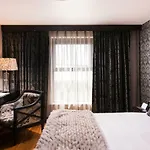 Otel The Twelve Barna (Galway)
