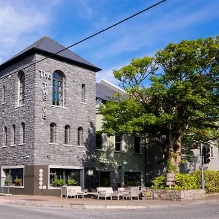 The Twelve 4*