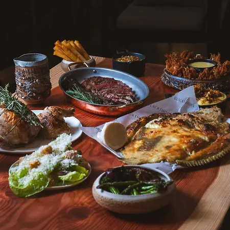 The Twelve 4* Barna (Galway)