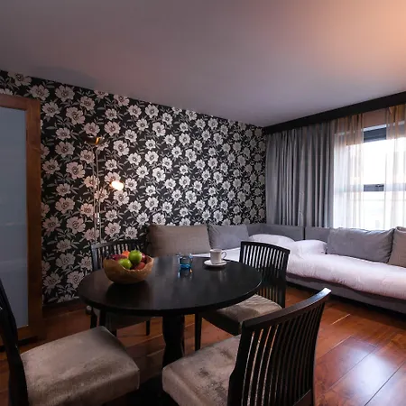 The Twelve Hotel 4*