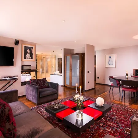The Twelve Hotel Bearna