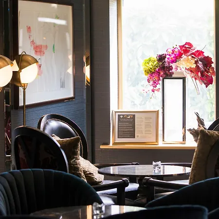 The Twelve Hotel 4*