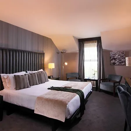 The Twelve 4* Barna (Galway)