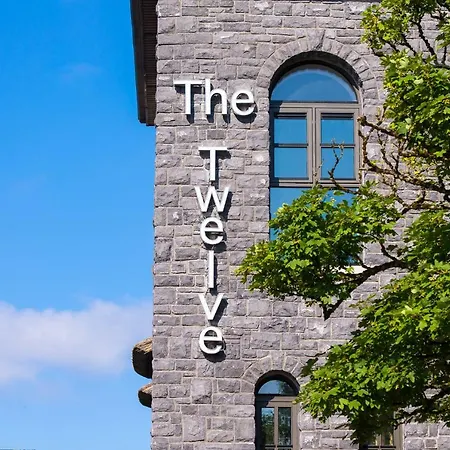 The Twelve 4* Barna (Galway)