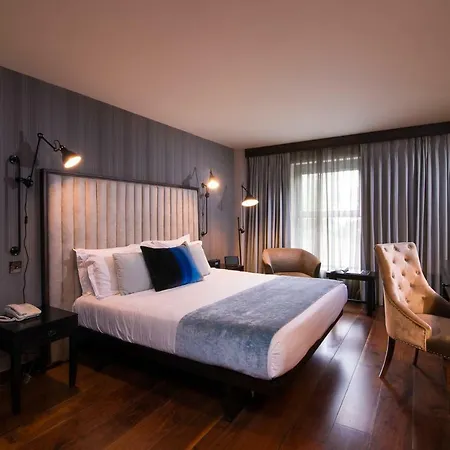 Hotel The Twelve