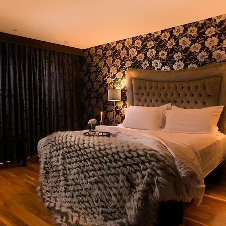 Hotel The Twelve