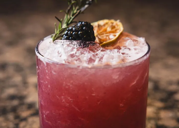 The Twelve バーナ