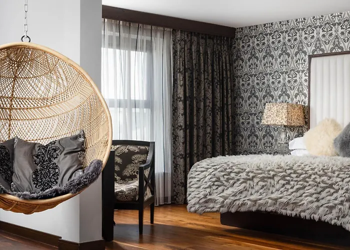 Hotel The Twelve Barna (Galway)