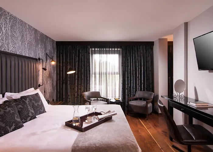 The Twelve Hotel Barna (Galway)