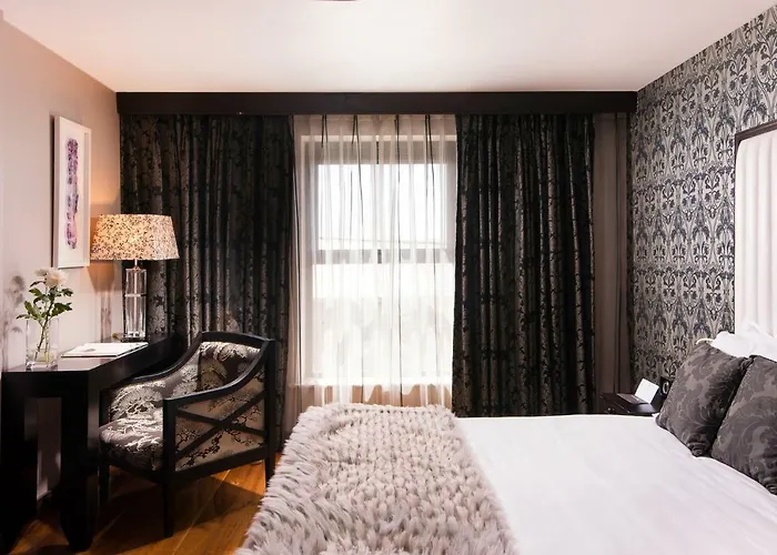 Hotel The Twelve Barna (Galway)